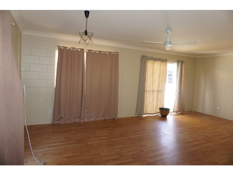 48 Creek Street, Bowen QLD 4805