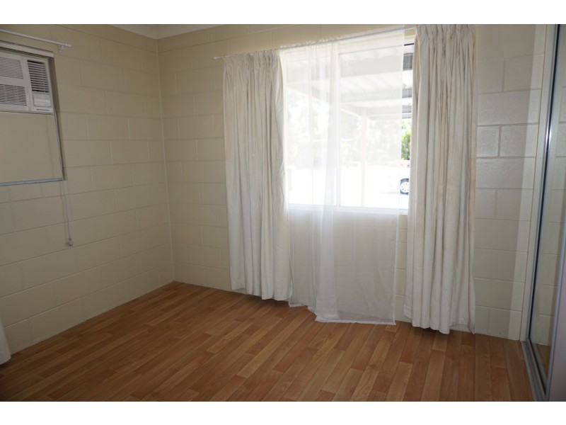 48 Creek Street, Bowen QLD 4805