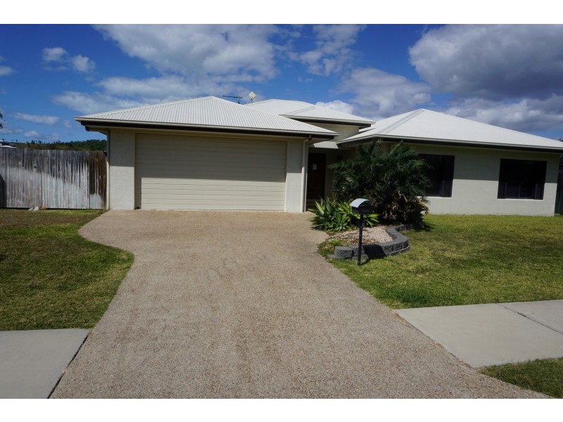 26 Scenic Drive, Bowen QLD 4805