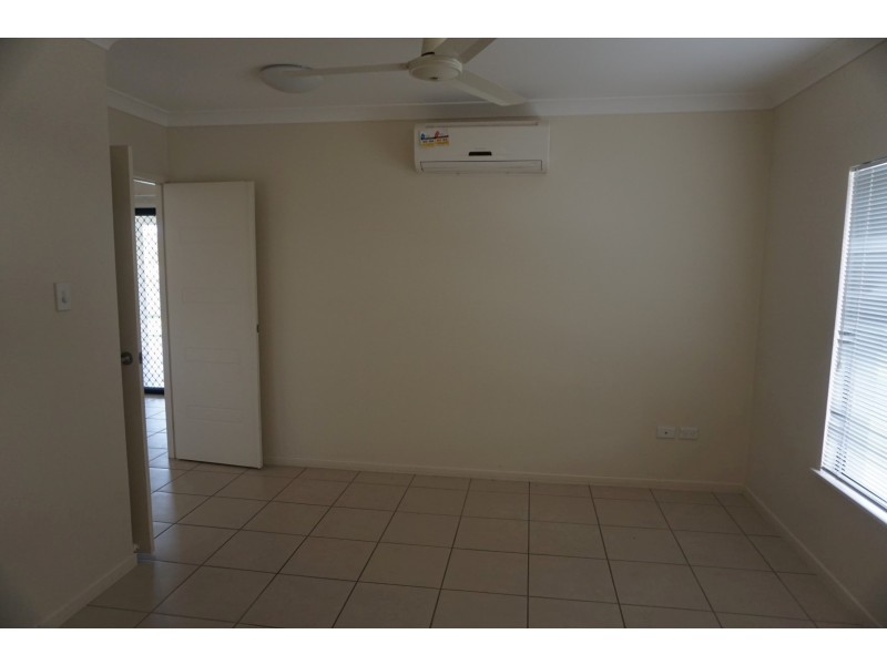 26 Scenic Drive, Bowen QLD 4805