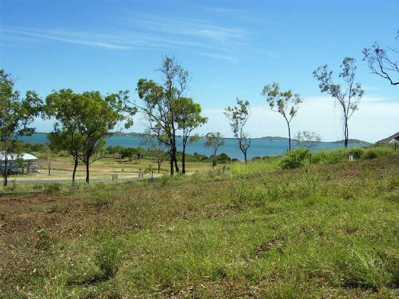 22 Sunshine Court, Bowen QLD 4805