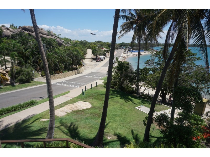 Apartment 1/2b Horseshoe Bay Road, Bowen QLD 4805