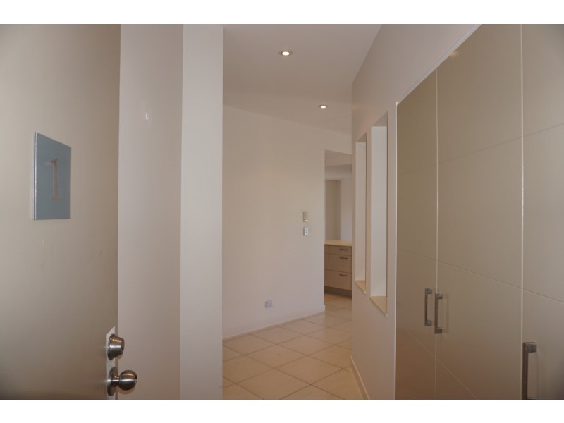 Apartment 1/2b Horseshoe Bay Road, Bowen QLD 4805