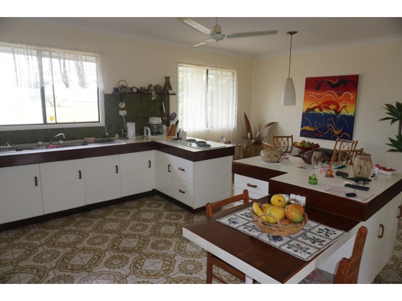 40 Inverdon Road, Bowen QLD 4805