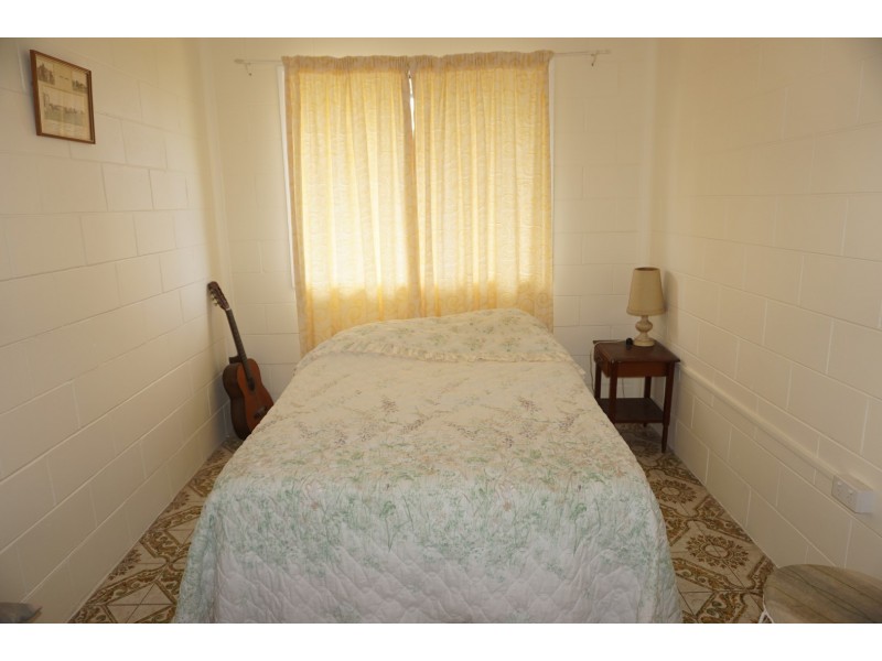 40 Inverdon Road, Bowen QLD 4805