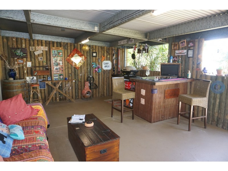 4 Livingstone Street, Bowen QLD 4805