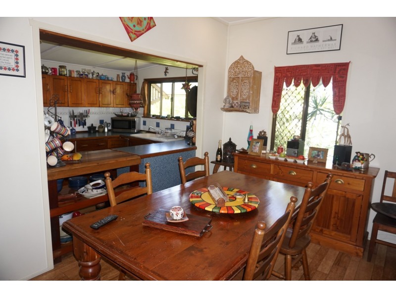 4 Livingstone Street, Bowen QLD 4805