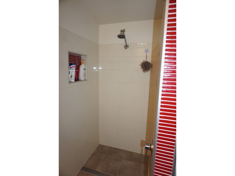 4 Livingstone Street, Bowen QLD 4805