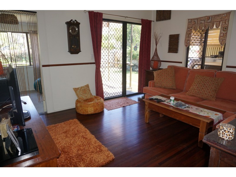 4 Livingstone Street, Bowen QLD 4805