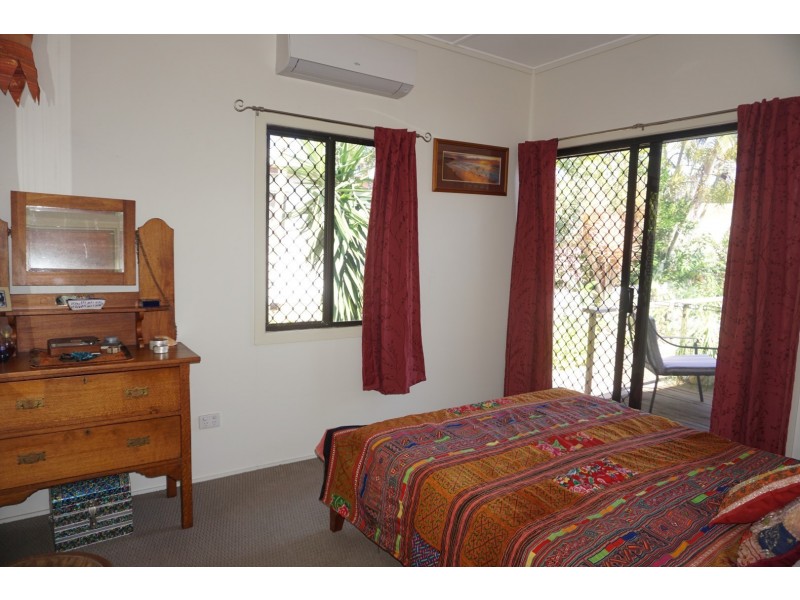 4 Livingstone Street, Bowen QLD 4805