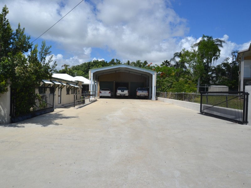 37 Leichhardt St, Bowen QLD 4805