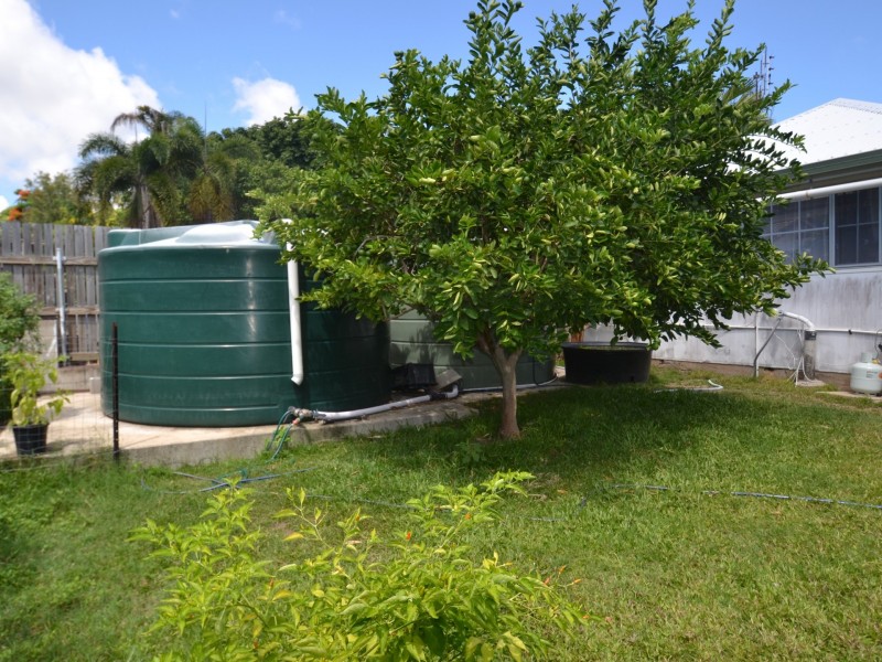 37 Leichhardt St, Bowen QLD 4805