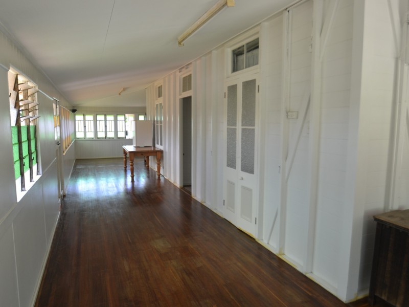 37 Leichhardt St, Bowen QLD 4805