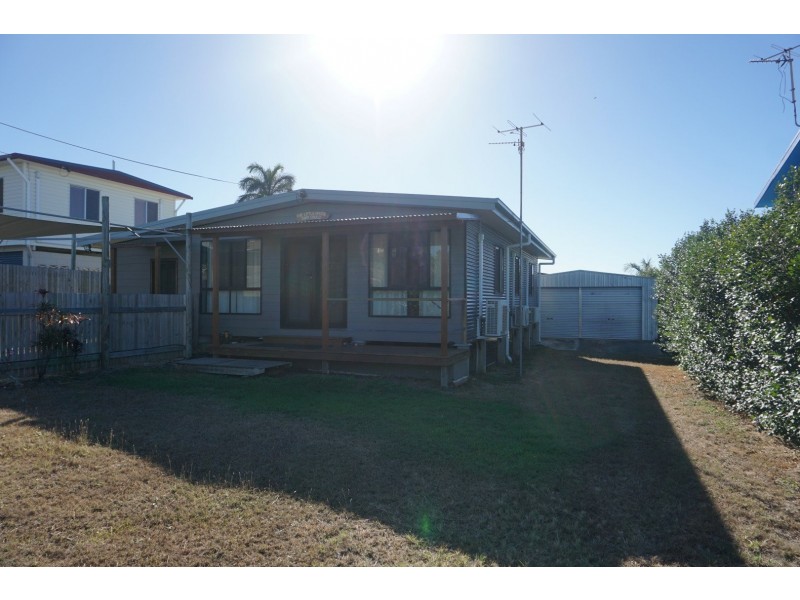 12 Daniel Street, Bowen QLD 4805