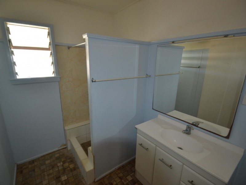 54 West Lane, Bowen QLD 4805
