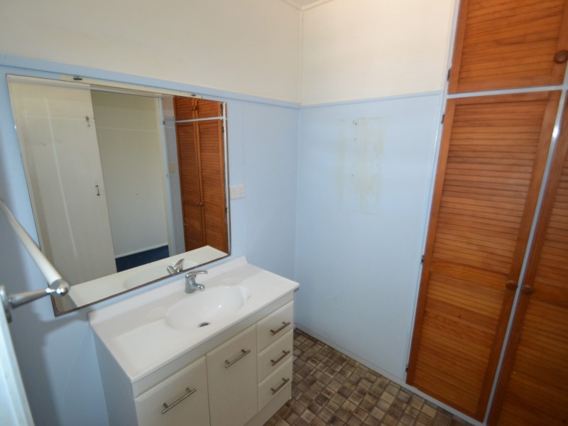 54 West Lane, Bowen QLD 4805