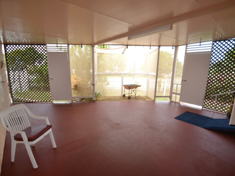 30 John st, Bowen QLD 4805