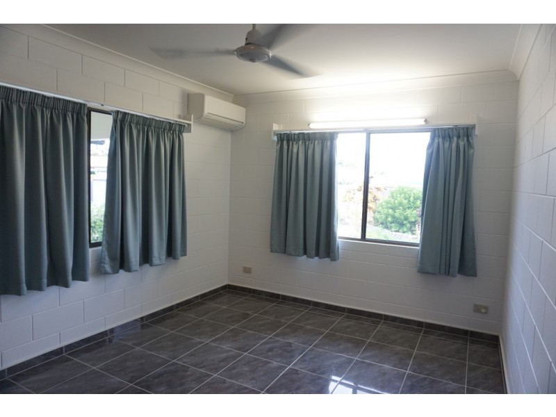 8 Toms Court, Bowen QLD 4805