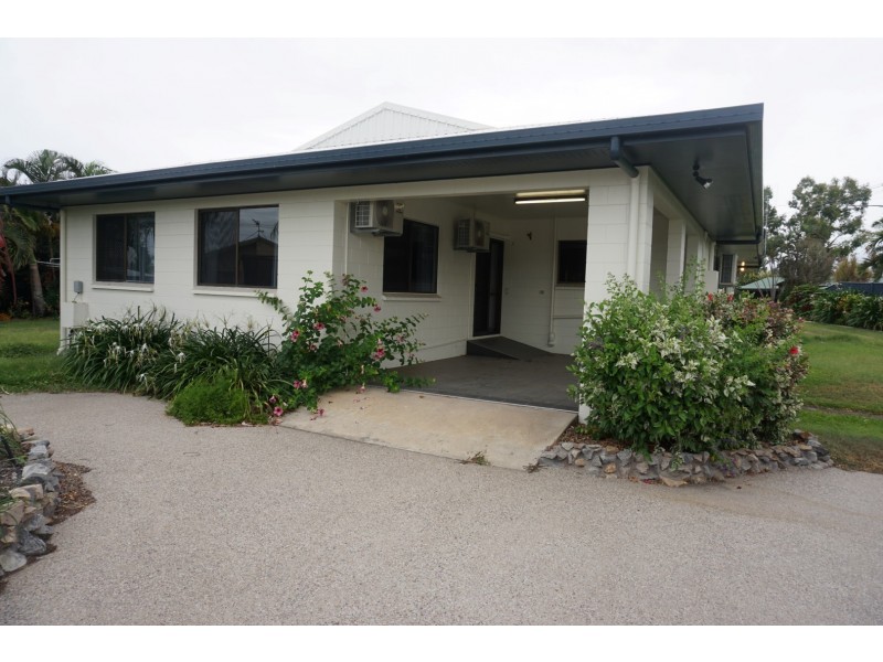 8 Toms Court, Bowen QLD 4805