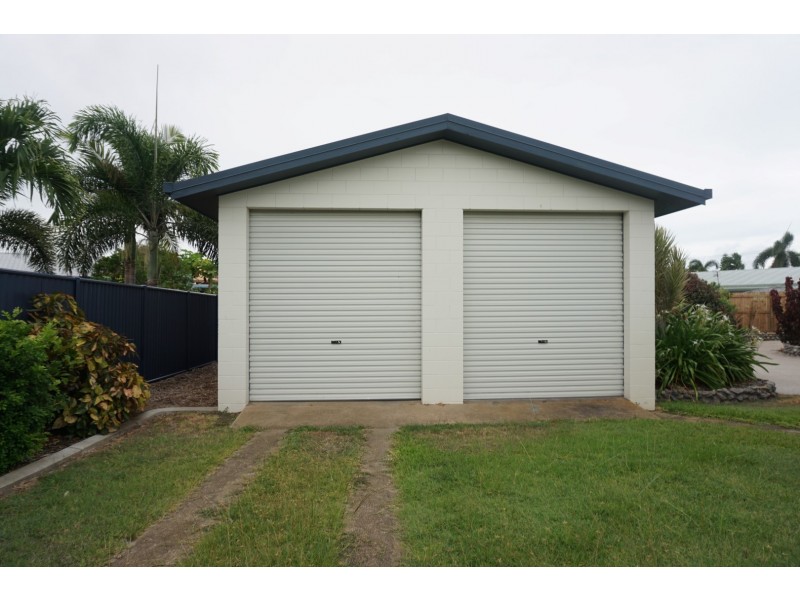 8 Toms Court, Bowen QLD 4805