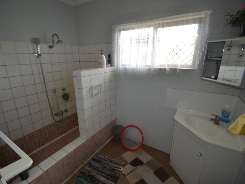 59 Flemington rd, Bowen QLD 4805