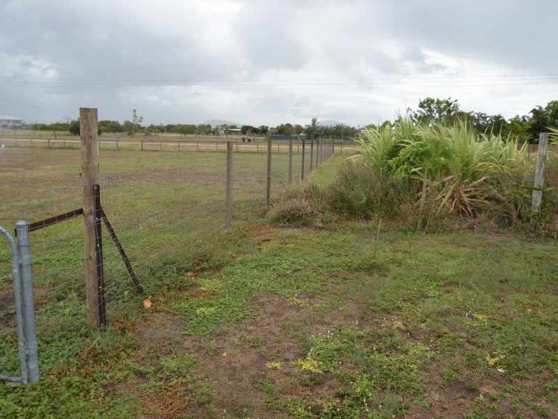 59 Flemington rd, Bowen QLD 4805