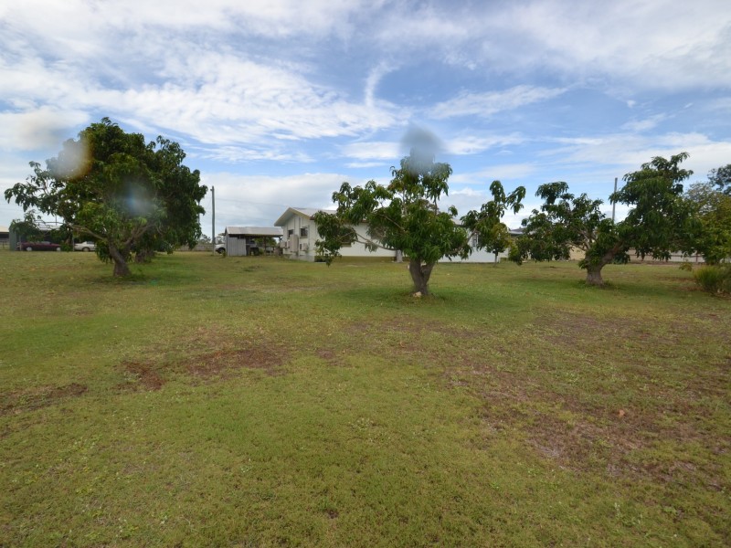 59 Flemington rd, Bowen QLD 4805