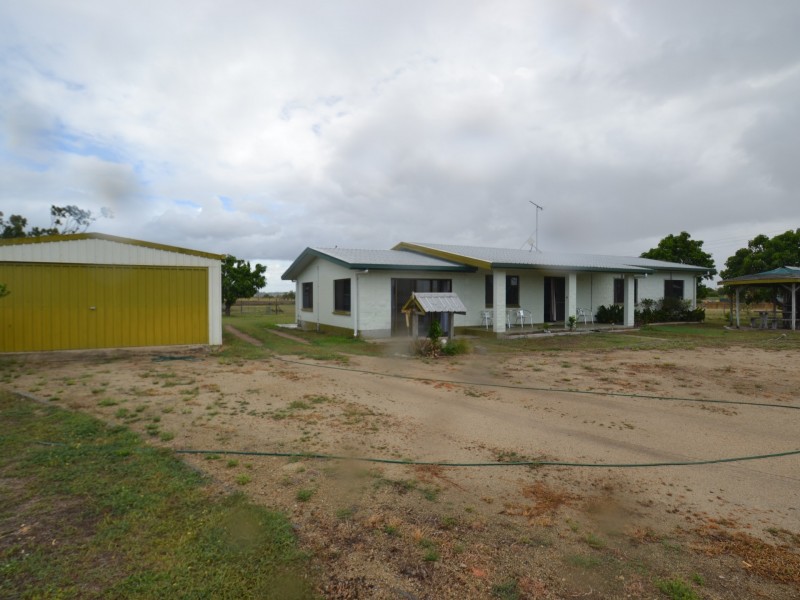 59 Flemington rd, Bowen QLD 4805