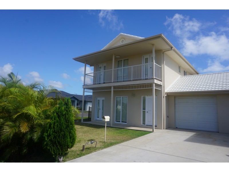 1 First Close, Bowen QLD 4805