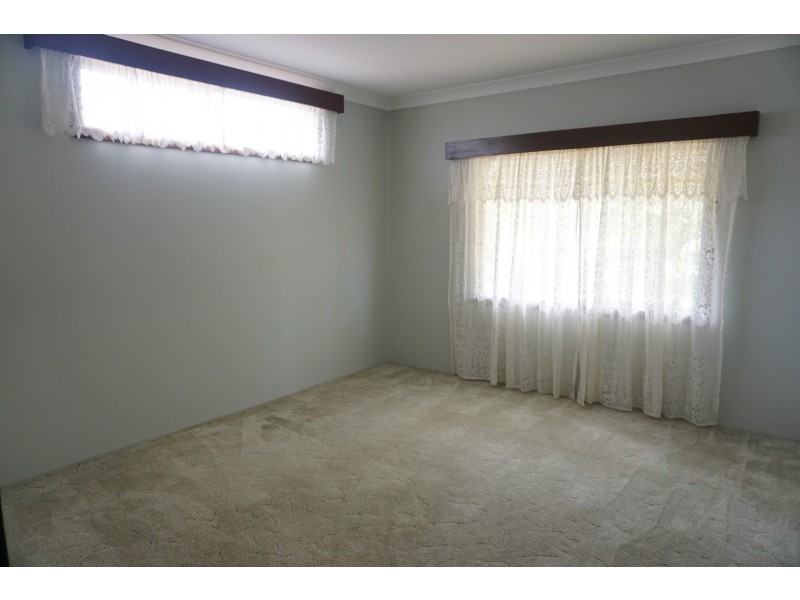 31 Mitchell Street, Bowen QLD 4805