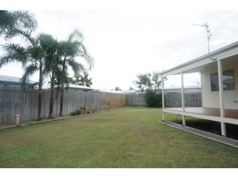 9 Toms Court, Bowen QLD 4805