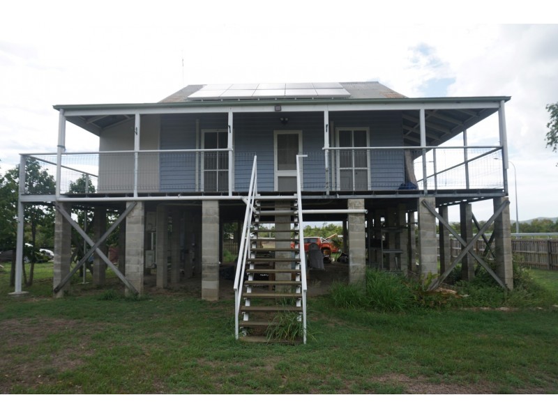 19393 Bruce Highway, Bowen QLD 4805