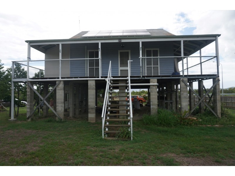 19393 Bruce Highway, Bowen QLD 4805