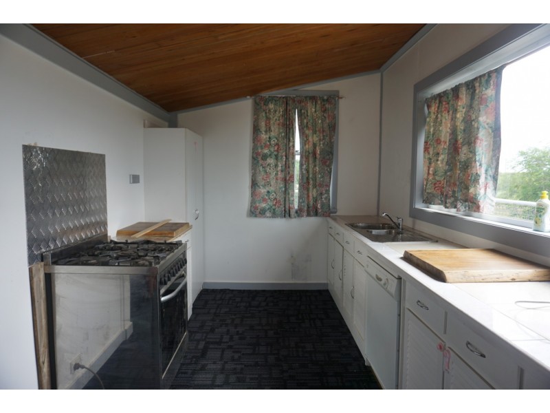 19393 Bruce Highway, Bowen QLD 4805