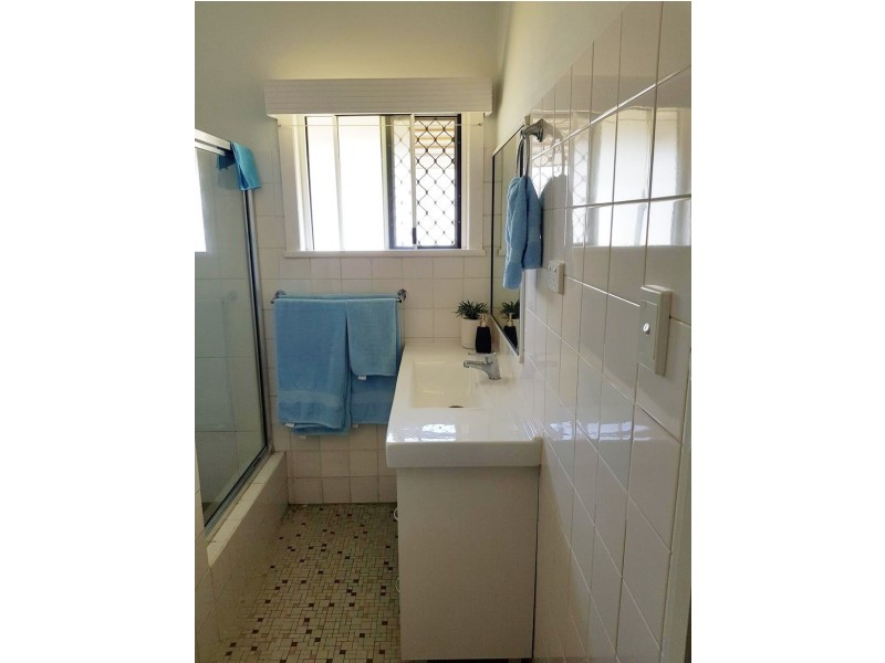137 Herbert Street, Bowen QLD 4805