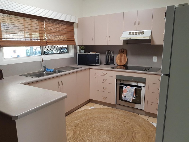 137 Herbert Street, Bowen QLD 4805