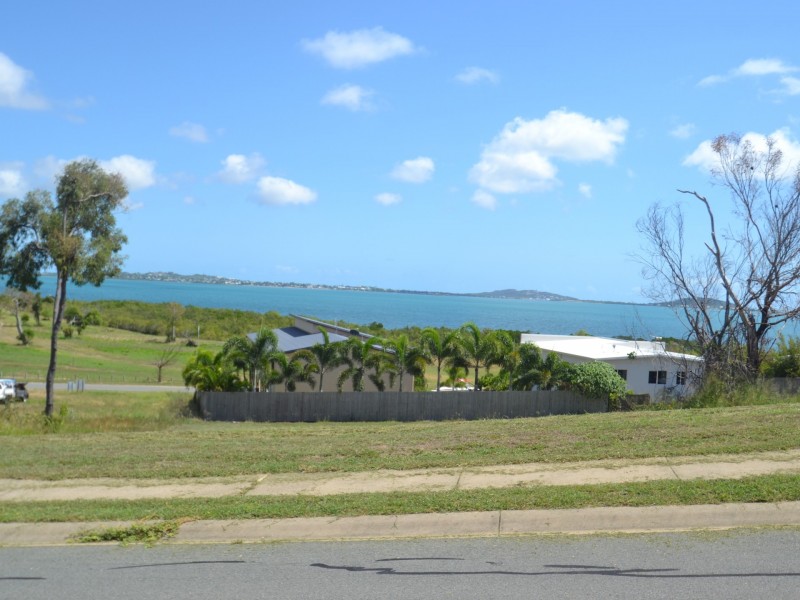 92 Ocean View Drive, Bowen QLD 4805