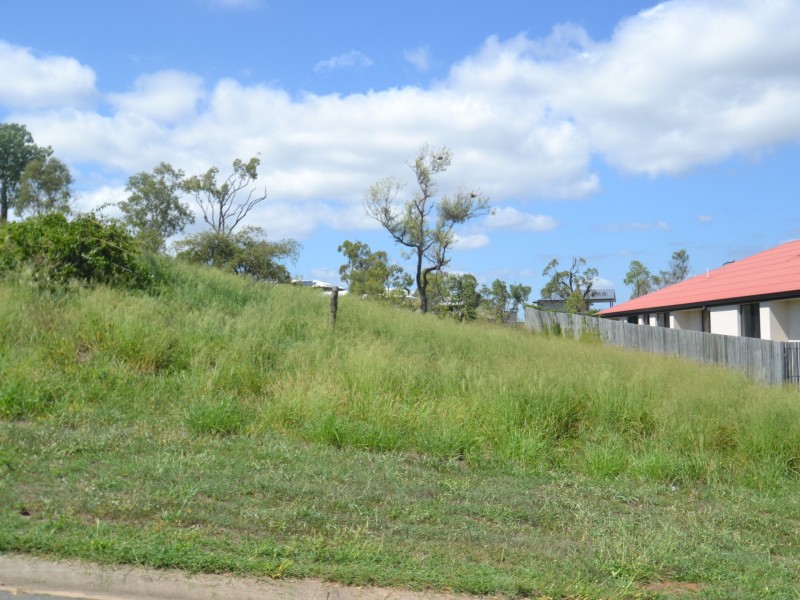 92 Ocean View Drive, Bowen QLD 4805