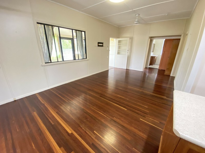 12 Brisbane Street, Bowen QLD 4805
