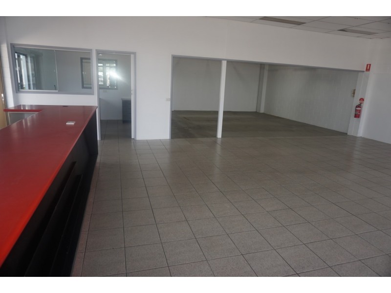 15 Herbert Street, Bowen QLD 4805