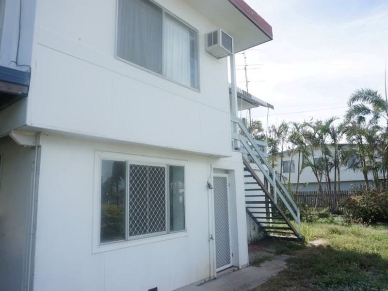 19 Leichhardt Street, Bowen QLD 4805