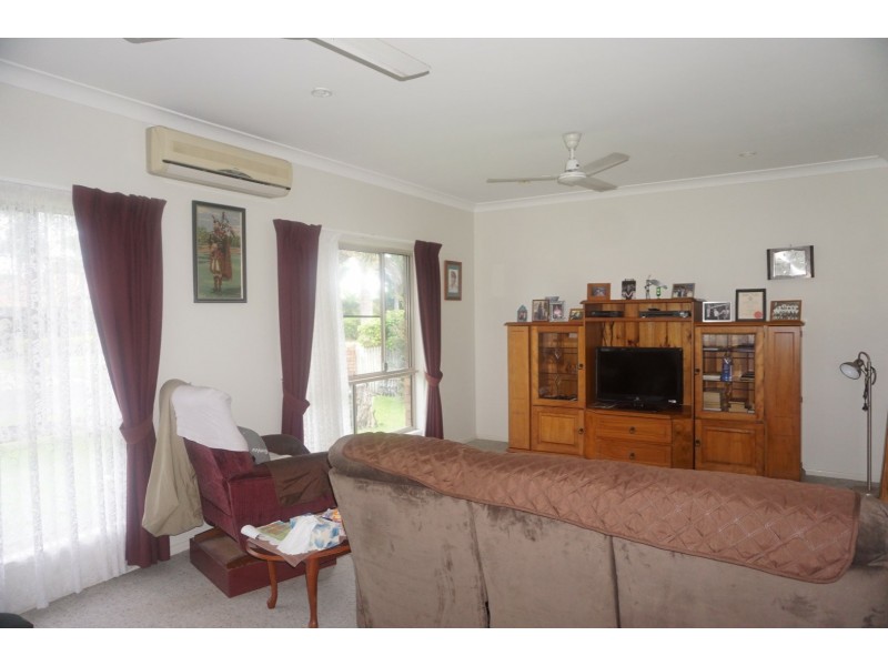 29 Bryant Avenue, Bowen QLD 4805