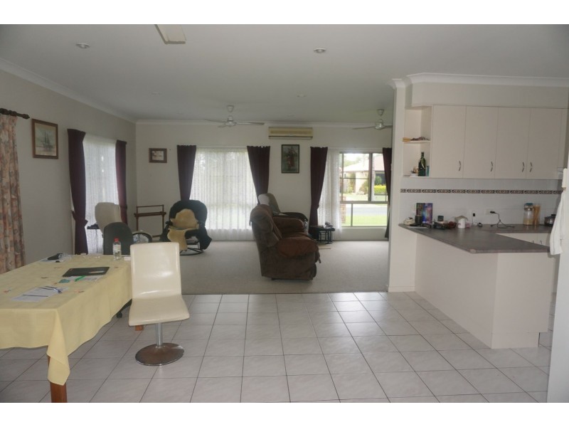 29 Bryant Avenue, Bowen QLD 4805