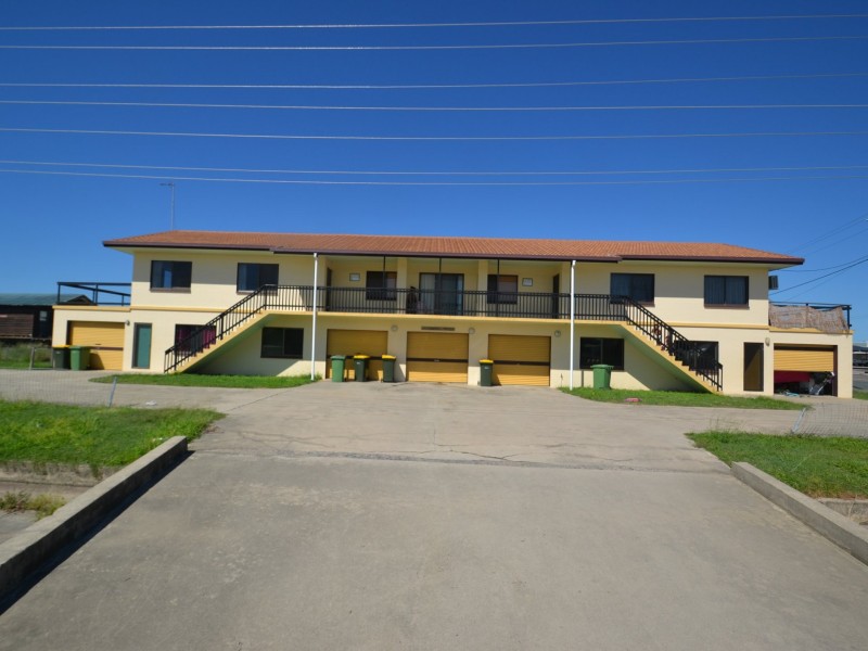 Unit 3/10 Sinclair Street, Bowen QLD 4805