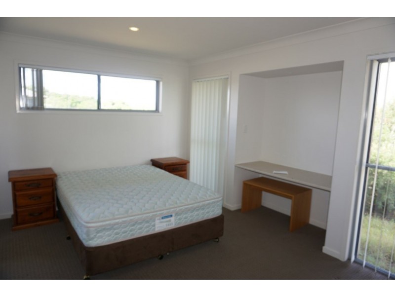 31 Banks Drive, Bowen QLD 4805