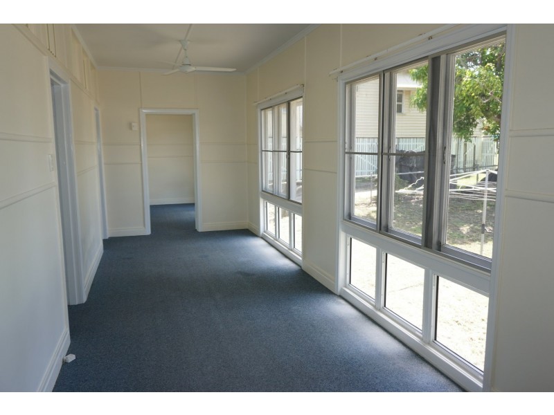 2 Herbert Street, Bowen QLD 4805