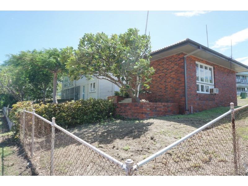 2 Herbert Street, Bowen QLD 4805