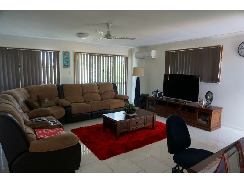 14 Edgecombe Avenue, Bowen QLD 4805