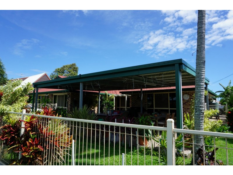 14 Edgecombe Avenue, Bowen QLD 4805