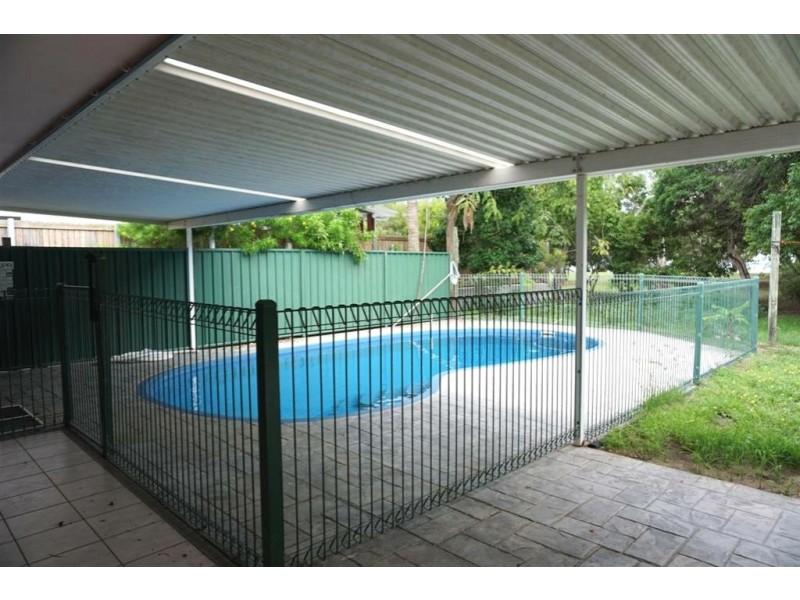 16 Horseshoe Bay Road, Bowen QLD 4805